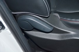 2023款广汽传祺M6