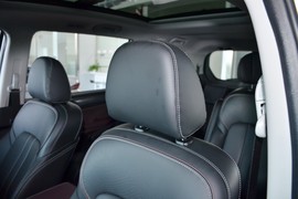 2023款广汽传祺M6