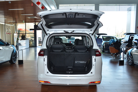 2023款广汽传祺M6