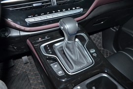 2023款广汽传祺M6