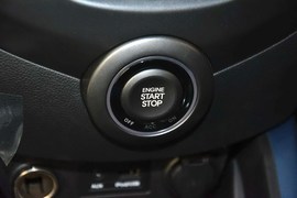 2012款现代飞思Veloster