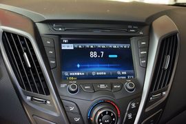 2012款现代飞思Veloster