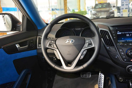 2012款现代飞思Veloster