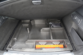 东风雪铁龙凡尔赛C5X旅不凡