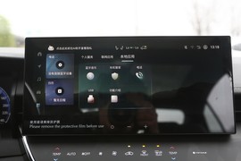 2024款丰田凯美瑞