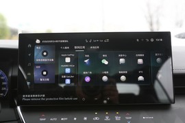 2024款丰田凯美瑞