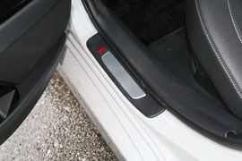 2024款丰田凯美瑞