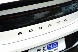 2024款现代索纳塔