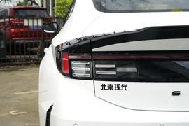 2024款现代索纳塔