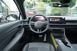 2024款现代索纳塔