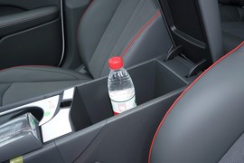 2024款现代索纳塔