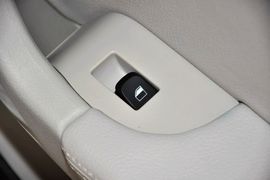 2011款中华H530
