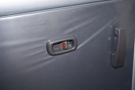 2023款五菱荣光EV