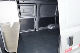 2023款五菱荣光EV