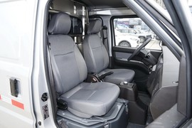 2023款五菱荣光EV