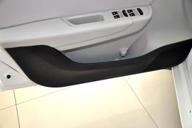 2011款中华H530