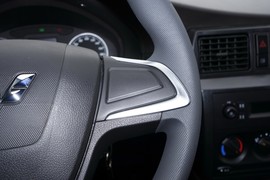 2023款五菱荣光EV