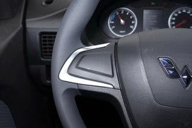 2023款五菱荣光EV