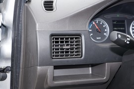 2023款五菱荣光EV