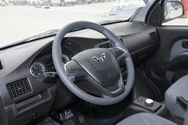 2023款五菱荣光EV