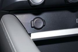 2024款雪铁龙凡尔赛C5