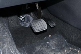 2024款雪铁龙凡尔赛C5