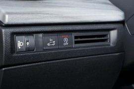 2024款雪铁龙凡尔赛C5