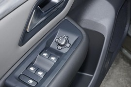 2024款雪铁龙凡尔赛C5