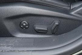 2024款雪铁龙凡尔赛C5