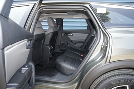 2024款雪铁龙凡尔赛C5