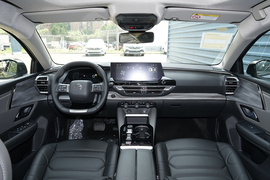 2024款雪铁龙凡尔赛C5