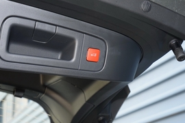 2024款雪铁龙凡尔赛C5