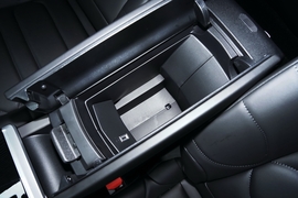 2024款雪铁龙凡尔赛C5