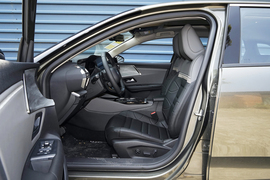 2024款雪铁龙凡尔赛C5