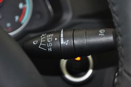2011款中华H530