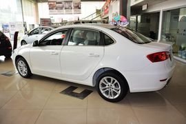 2011款中华H530