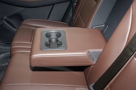 2024款东风风行T5