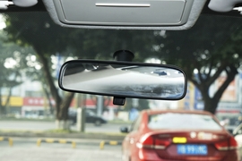 2024款东风风行T5