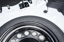 2024款奇瑞瑞虎5x