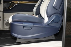 2024款上汽大通MAXUS