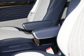 2024款上汽大通MAXUS