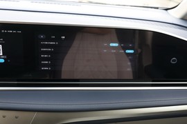 2024款上汽大通MAXUS