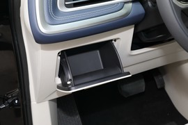 2024款上汽大通MAXUS