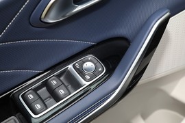 2024款上汽大通MAXUS