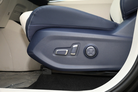 2024款上汽大通MAXUS