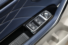 2024款上汽大通MAXUS