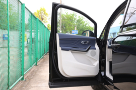 2024款上汽大通MAXUS