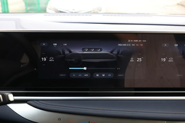 2024款上汽大通MAXUS