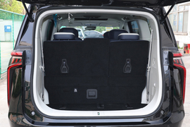 2024款上汽大通MAXUS