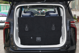 2024款上汽大通MAXUS